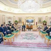 The meeting between NA Vice Chairman Nguyen Khac Dinh and Sultan of Brunei Haji Hassanal Bolkiah in Bandar Seri Begawan on August 10 (Photo: VNA)