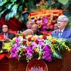 Do Van Chiên, membre du Politburo, secrétaire du Comité central du Parti, président du 10e Comité central du FPV, s'exprime à la cérémonie de clôture du 10e Congrès national du FPV. Photo: VNA