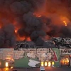 Cientos establecimientos de vietnamitas afectados por incendio en centro comercial polaco. (Fuente:VNA)