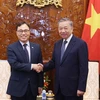 El presidente de Vietnam, To Lam, recibe al embajador de Seúl en Hanoi, Choi Young Sam. (Fuente:VNA)