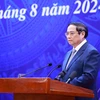 El primer ministro de Vietnam, Pham Minh Chinh, habla en el evento. (Fuente:VNA)