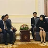 El viceministro permanente de Relaciones Exteriores, Nguyen Minh Vu, y la ministra de Asuntos Exteriores de la RPDC, Choe Son Hui (Fuente: VNA)