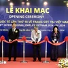 第18届越南国际珠宝展开幕剪彩仪式。图自越通社
