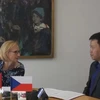 La présidente du Parti communiste de Bohême et Moravie (KSCM) de la République tchèque, Katerina Konecna lors d'une interview accordée à la VNA. Photo: VNA