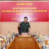 Le général de corps d'armée Hoàng Xuân Chiên, vice-ministre de la Défense, également chef du Comité de pilotage du ministère de la Défense sur la participation aux opérations de maintien de la paix de l'ONU, prend la parotle lors de la cérémonie. Photo: VNA