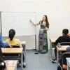 Un cours d'enseignement de la langue vietnamienne à l'étranger. Photo: VNA