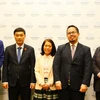 La délégation de l'Assemblée nationale vietnamienne prend une photo avec des représentants du groupe d'amitié parlementaire Argentine-Vietnam. Photo : VNA