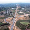 L'autoroute Tuyen Quang - Phu Tho reliant l'autoroute Noi Bai - Lao Cai a été officiellement inaugurée. Photo : journal Vietnam Illustré