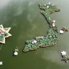 Mapa de Vietnam elaborado a partir de cinco mil macetas de lotos en Dong Thap