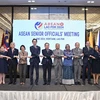 Le représentant du Vietnam et ceux de l'ASEAN à la réunion des hauts officiels de l'Association des nations de l'Asie du Sud-Est. Photo : baoquocte