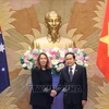 Le président de l'Assemblée nationale du Vietnam Tran Thanh Man a reçu le 24 juillet à Hanoï la présidente du Sénat australien, Sue Lines. Photo : VNA