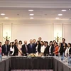 Le secrétaire général et président To Lam a rencontré des experts et intellectuels vietnamiens d'outre-mer exemplaires provenant de pays de la communauté francophone, Photo : VNA