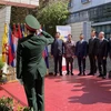 At the ASEAN flag hoisting ceremony in Paris on August 8 (Photo: VNA)