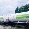 The first batch of LNG sent from the South to the North by train in Vietnam. (Photo: VNA)