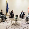 At the meeting between Deputy Prime Minister and Minister of Foreign Affairs Bui Thanh Son (R) and Vice-President of the European Commission Margaritis Schinas in Ho Chi Minh City on October 21. (Photo: VNA)