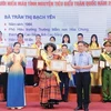 Destacados donantes de sangre reciben certificados de mérito (Foto: VNA)