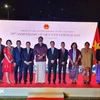 El embajador de Vietnam en la India, Nguyen Thanh Hai, y funcionarios indios y de la ASEAN. (Foto: VNA)