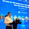 Le vice-ministre de l'Industrie et du Commerce, Nguyên Sinh Nhât Tân, s'exprime lors de la conférence. Photo: VNA