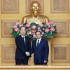 Le Premier ministre Pham Minh Chinh (droite) et son homologue sud-coréen Han Duck Soo. Photo: VNA