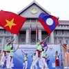 Un spectacle artistique à Vientiane. Photo: VNA