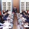 Le président Luong Cuong travaille avec la Commission centrale des affaires intérieures, également permanence du Comité central de pilotage de la réforme judiciaire. Photo: VNA