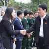 Le président Luong Cuong rencontre des électeurs du district de Thuong Xuân, province de Thanh Hoa. Photo: VNA