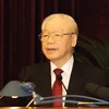 越共中央总书记——党建和党风整顿工作的核心领导者