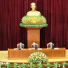 Party General Secretary Nguyen Phu Trong (middle) presides over the meeting (Photo: VNA)
