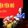 NA Vice Chairwoman Nguyen Thi Thanh speaks at a meeting with voters in Yen Mo district. (Photo: VNA)