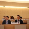 Ambassador Mai Phan Dung (left), head of the Permanent Mission of Việt Nam to the United Nations, the World Trade Organization (WTO), and other international organisations in Geneva, Switzerland. (Photo: VNA)