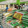 Rice on sale at a supermarket in Penang, Malaysia (Photo: AFP/VNA)
