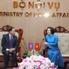 Minister of Home Affairs Pham Thi Thanh Tra hosts Cambodian Minister of Cults and Religions Chay Borin in Hanoi on July 31. (Photo: VNA)