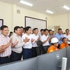 Representatives of EVNNPT and related units at the ceremony to send electricity to the Quynh Luu - Thanh Hoa 500kV Circuit-3 transmission line. (Photo: VGP)