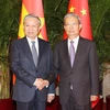 Party General Secretary and President To Lam (L) and Chairman of the Standing Committee of the National People's Congress of China Zhao Leji (Photo: VNA)