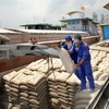 China, a key export market for the cement industry, reduces imports by 90% last year, due to weak demand stemming from difficulties in the country's real estate sector. (Photo: baoxaydung.com.vn)