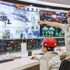 Workers at the Soc Son waste-to-energy plant, located in the Nam Son Waste Treatment Complex in Hanoi’ Soc Son district, operate the waste treatment process to generate electricity (Photo: VNA)