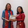 Deputy Secretary of the municipal Party Committee and Chairwoman of the municipal People’s Council Nguyen Thi Le (R) and President of the Australian Senate Sue Lines (Photo: VNA)