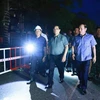 PM Pham Minh Chinh inspects an old apartment building in Hai Phong city. (Photo: VNA)