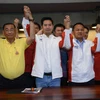 Candidate Jadet Jantar (centre) and key figures of the Pheu Thai Party celebrate his victory in the by-election in Muang district of Phitsanulok on September 15. (Photo: bangkokpost.com)