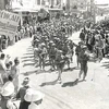 Revolutionary troops march into Hanoi to take over the capital from the French occupation forces on October 10, 1954. (File Photo)