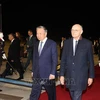 Party General Secretary and State President To Lam (L) arrives at Orly Airport in Paris on the evening of October 3 (local time) (Photo: VNA)