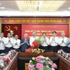 Party General Secretary and State President To Lam (sixth, right) and leaders of central agencies in charge of internal affairs at the meeting. (Photo: VNA)