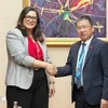 Chairman of the National Assembly's Committee for External Relations Vu Hai Ha (R) meets with Chairperson of the Foreign Affairs, National Defence, Islamic Affairs, and Moroccan Expatriates Committee of the Moroccan House of Representatives Salma Benaziz in Vientiane on October 20. (Photo: VNA)