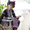 Oficio de tejeduría del pueblo Lu en provincia vietnamita de Lai Chau