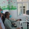 L’USAID finance des équipements de réadaptation à l’hôpital de médecine traditionnelle et de réadaptation de la province de Binh Dinh. (Photo : VietnamPlus)