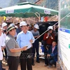 Le Premier ministre Pham Chinh Chinh s’est rendu sur le chantier de l’autoroute Dông Dang- Trà Linh dans la province de Cao Bang (Nord). Phôt . VNA