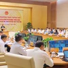 越南政府总理范明政主持召开数字化转型会议