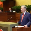 越南国家主席苏林在就职仪式上发表讲话。图自越通社