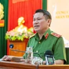 越南公安部毒品犯罪调查警察局（C04）局长阮文院中将发表讲话。图自daibieunhandan.vn