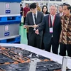 印尼总统佐科·维多多视察首家电动车电池制造厂。图自互联网